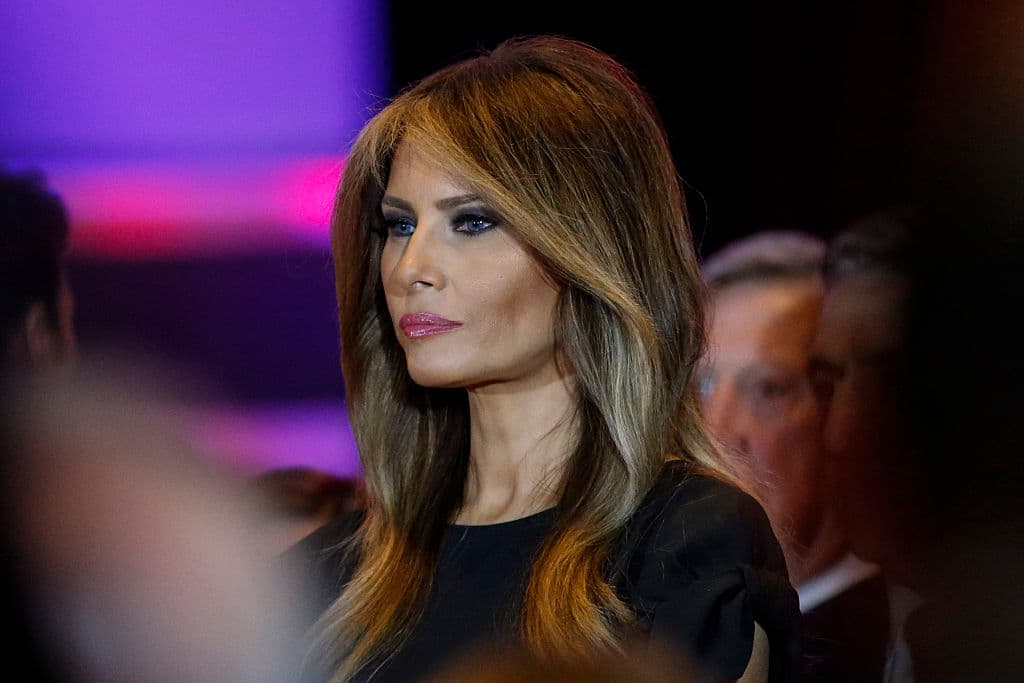Testimonio del fotógrafo que hizo los desnudos de Melania Trump genera más dudas sobre cómo obtuvo su visado