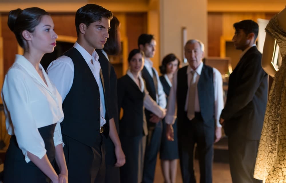 Todos los trabajadores son interrogados.