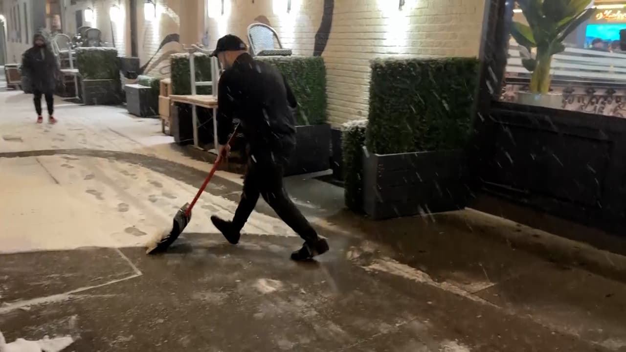 Mientras que en el condado de 
<b>Suffolk</b>, los acumulados fueron de 
<b>3.5 pulgadas</b>.