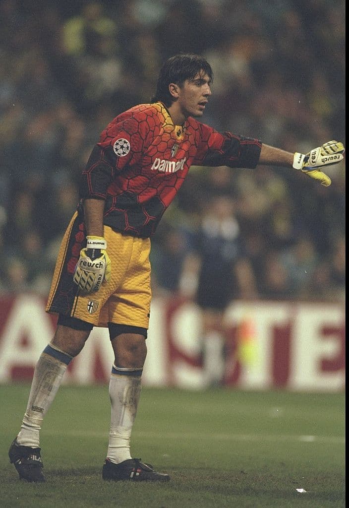 En 1997 jugó contra Toros Neza en la ya extinta ‘Copa Parmalat’. Los Toros se impusieron con una mínima diferencia. El partido se llevó a cabo en el estadio Neza 86.