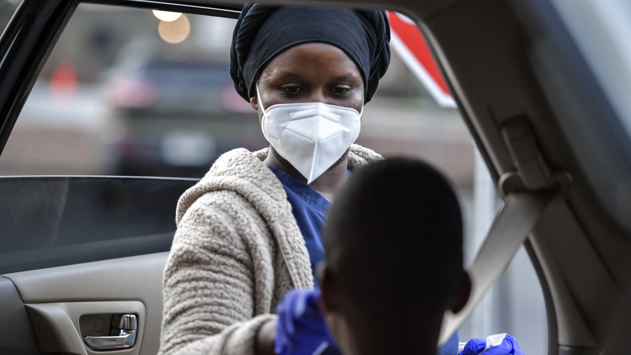 Estaciones de bomberos de Tulare se quedar sin pruebas rápidas de covid-19 para estudiantes