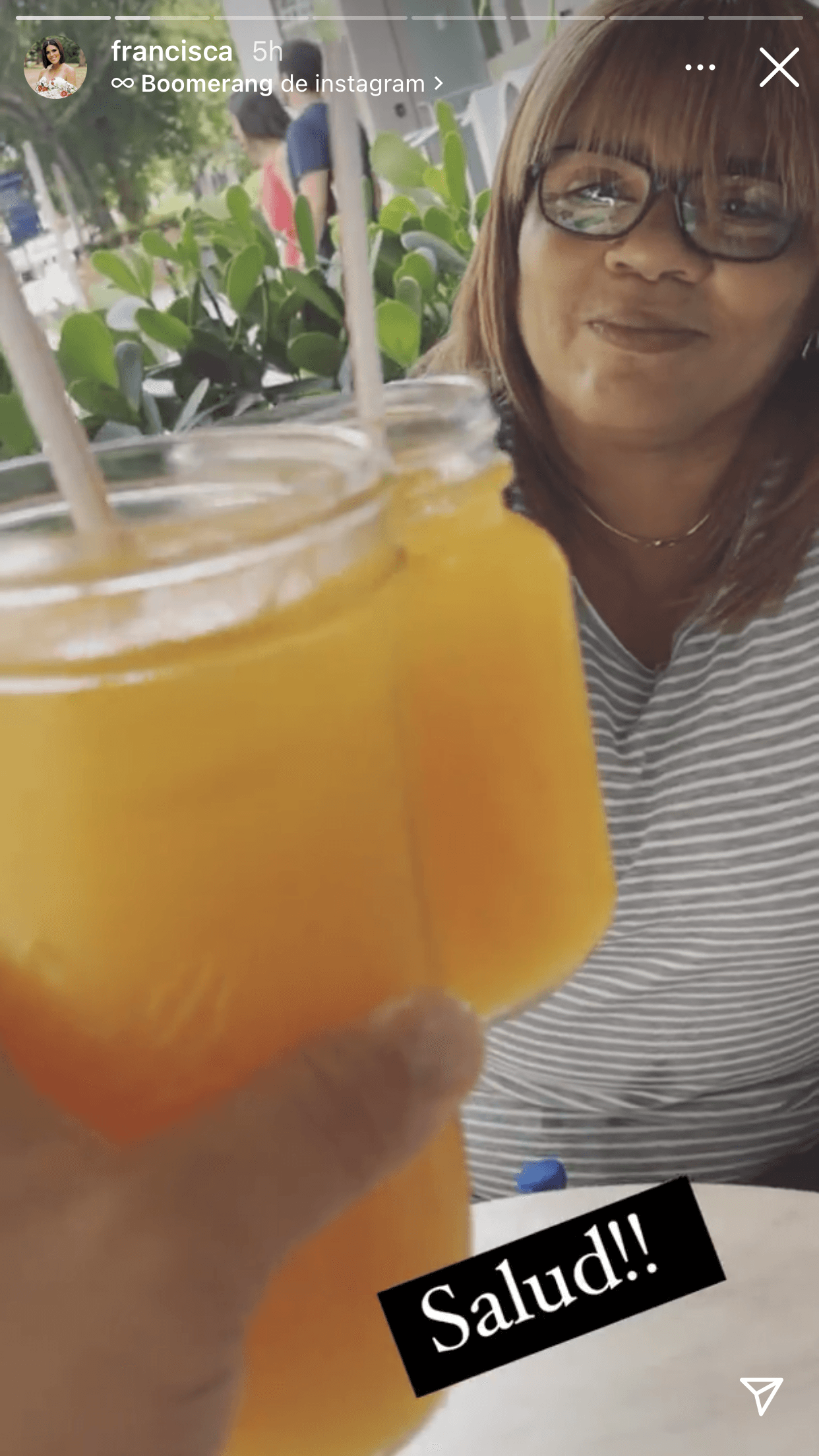 La mamá de nuestra querida dominicana ya está con ella en Miami para auxiliarla en lo que necesite mientras llega el esperado nieto. 
<br>