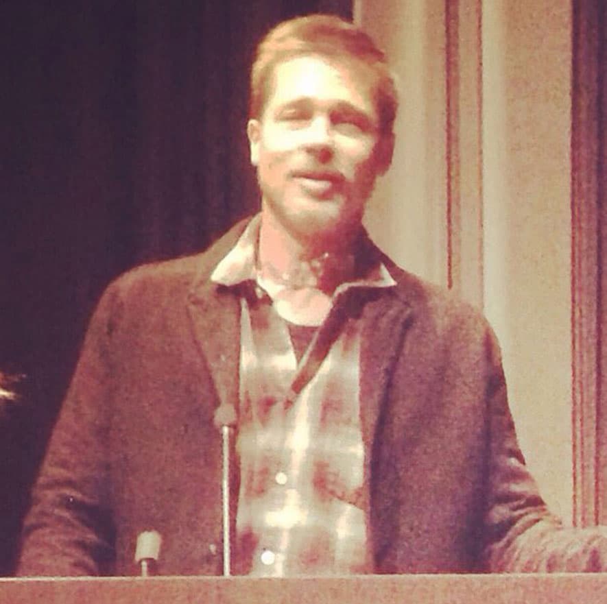 Es bueno ver a Brad con buen semblante y ganas de seguir adelante con sus proyectos.