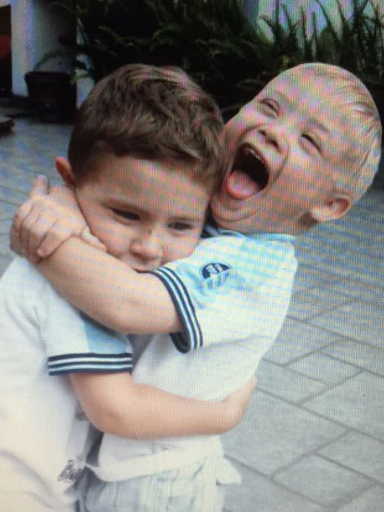 <b>Luciano y Carlos son sus nombres.</b>