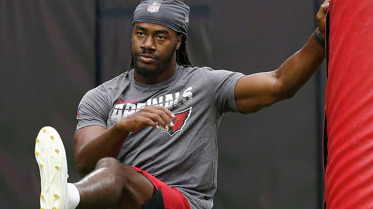 La NFL suspendió a Josh Shaw la temporada 2020 por apostar