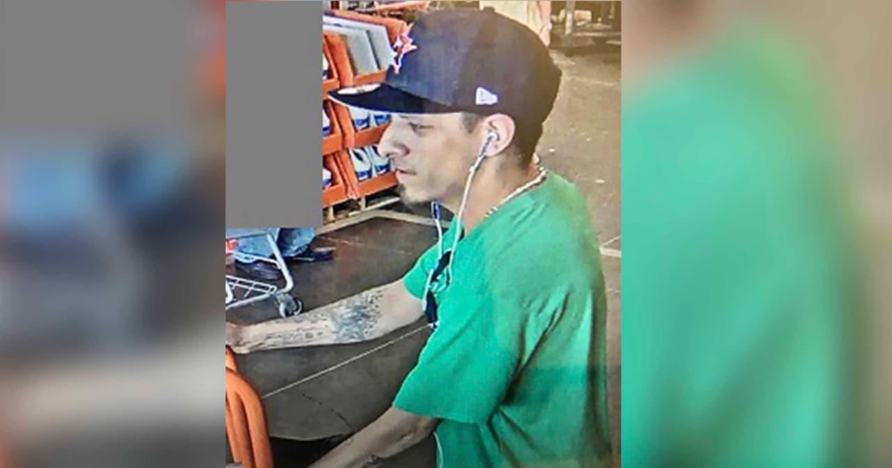 Autoridades buscan a sospechoso que roba tarjetas de crédito y se va de compras con ellas