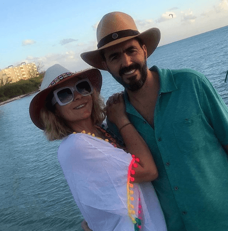 Ambos disfrutan al máximo viajar y conocer distintos lugares, como las paradisíacas playas mexicanas.
<br>