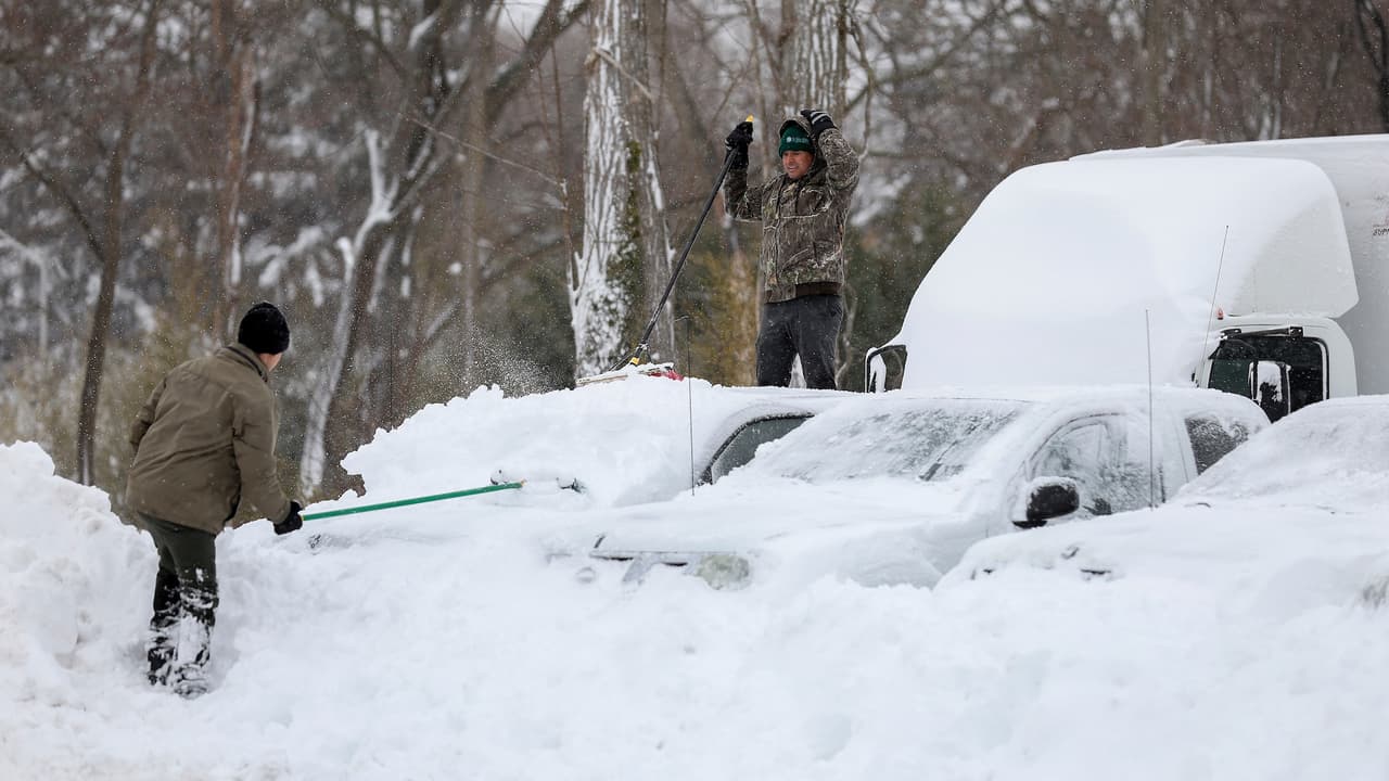 Hasta 27.5 pulgadas de nieve en el área triestatal por histórica tormenta