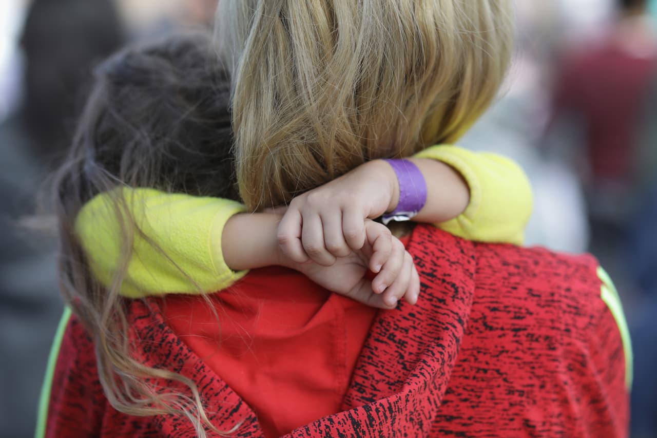 Qué deben saber los migrantes enviados por Texas a otros estados para evitar una orden de deportación