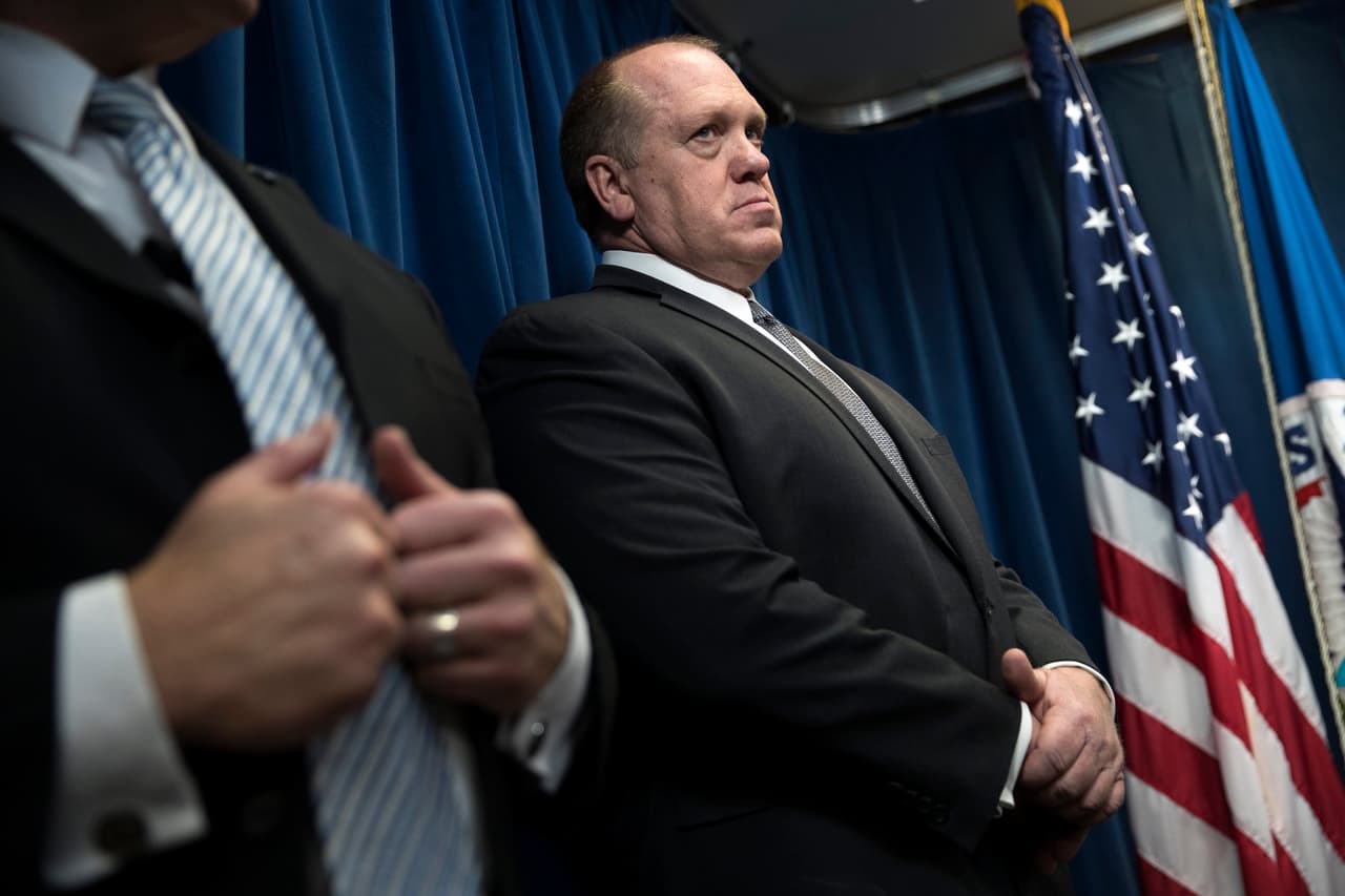 El director de ICE promete multiplicar por 4 o 5 la búsqueda de indocumentados en los puestos de trabajo