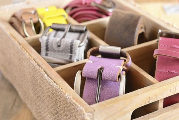 Kristina Michniak, gerente global de moda de la plataforma Spreadshirt, nos da una buena idea para un maxi suéter: combínalo con un cinturón que enfatice tu talle, así añadirás curvas instantáneas a tu cuerpo.