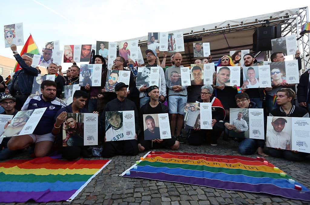 El FBI publicará las llamadas al 911 del autor de la masacre de Orlando