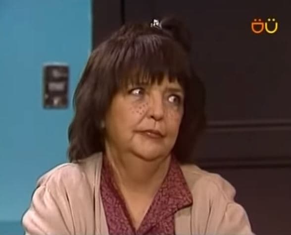 “Me dolió su comentario (de Florinda Meza) porque dije: ¿Tantos años de carrera, tanta profesión y todo? Y que me vengan a decir: ‘Te voy a enseñar a actuar’”, añadió la primera actriz.