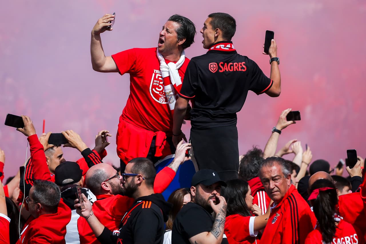 En fotos: Benfica celebra la conquista de su título 37 ante el Santa Clara