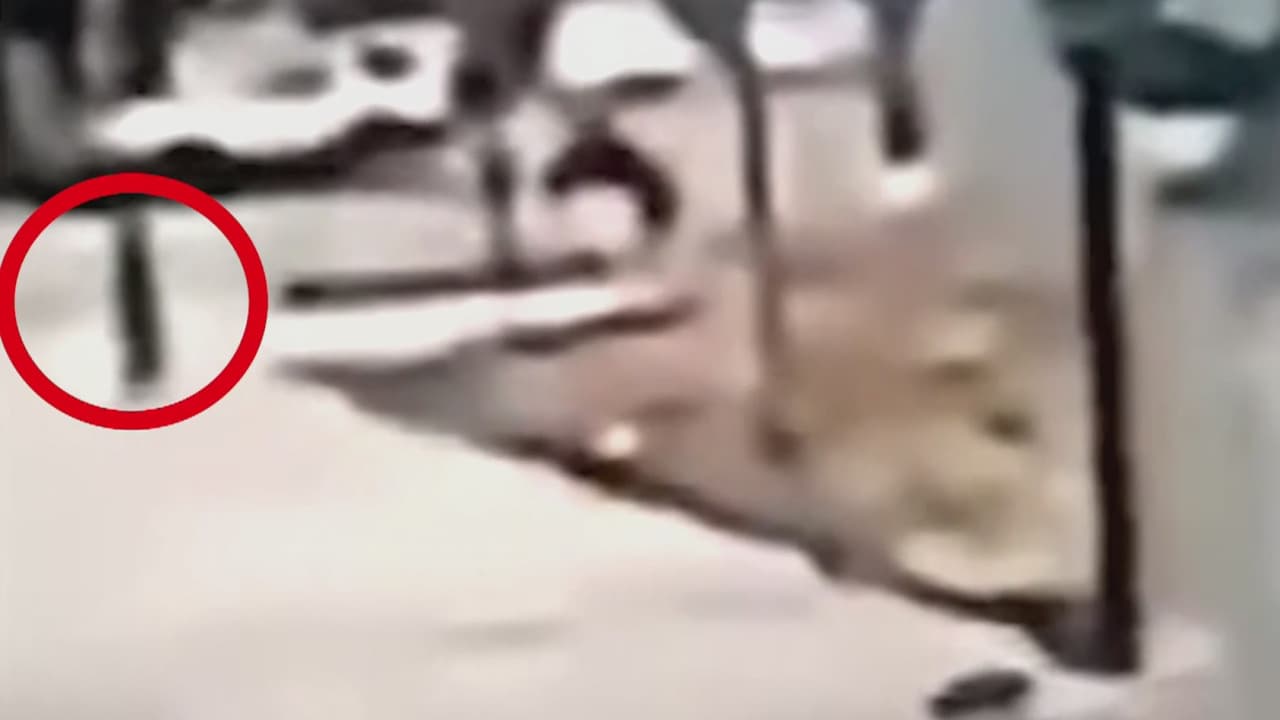 Sube a $640,000 la recompensa por información del sospechoso de emboscar a dos oficiales en Compton, California