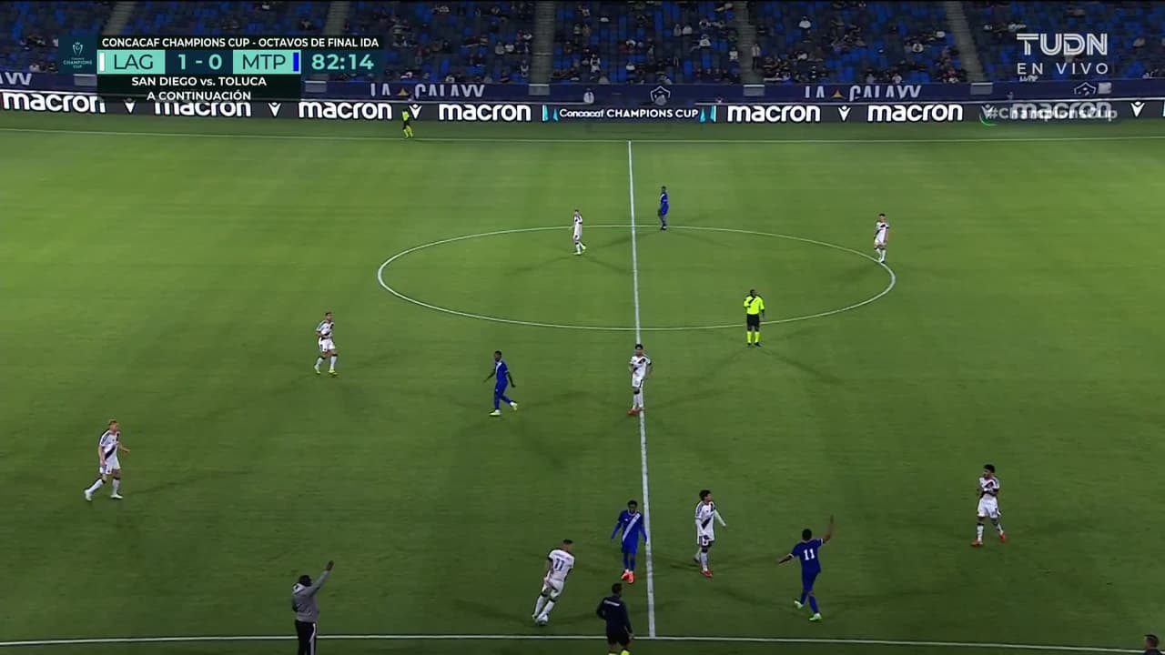 ¡TIRO ATAJADO! disparo por Rubén Ramos.