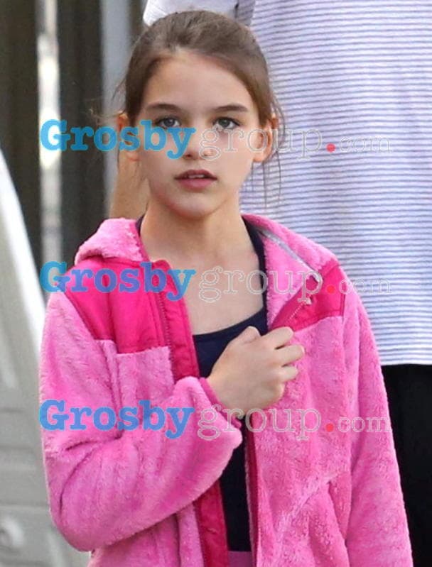 Suri Cruise hija de 
<b>Tom Cruise</b> y 
<b>Katie Holmes</b> es por ahora la única heredera de una gran fortuna. La pequeña tiene un armario lleno de ropa de diseñador.