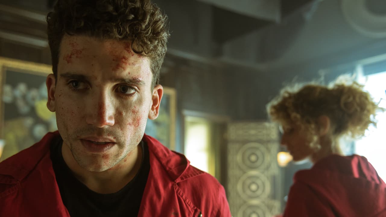 En cuanto a ‘Denver’, en la historia original se llamó Daniel Ramos y fue interpretado por el actor español 
<b>Jaime Lorente</b>.