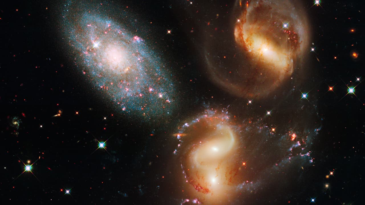 Astrónomos tienen pistas sobre de dónde provienen estas señales del universo.