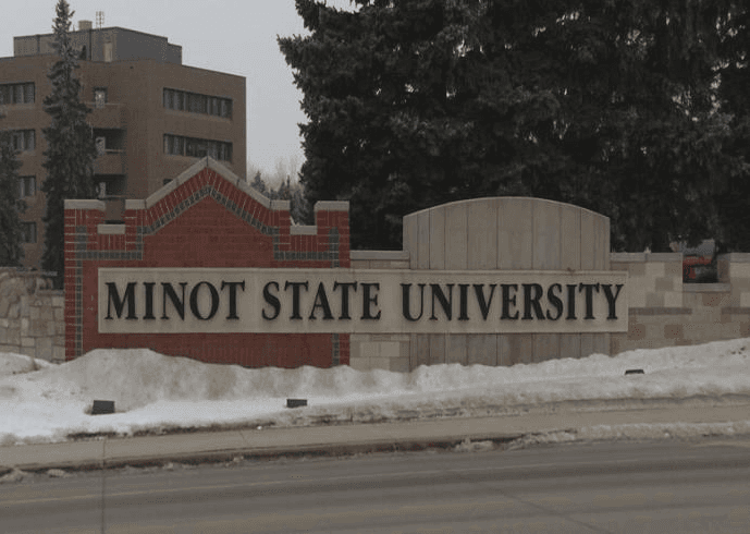 <b>Minot State University in North Dakota</b>
<br>En esta universidad los estudiantes aprenderán habilidades de laboratorio aplicables a la marihuana medicinal, lúpulo, suplementos botánicos e industrias de ciencias de la alimentación.