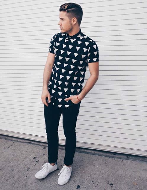 A la moda geométrica: Si quieres vestir casual y con mucho estilo, usa camisas con estampado geométrico.