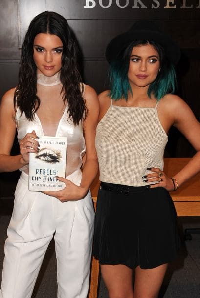 También presentaron su primera novela el verano pasado.