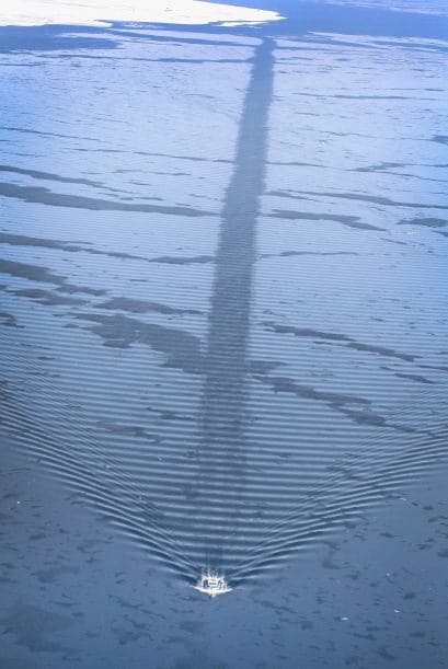 Este invierno frío, intenso y prolongado ha causado el congelamiento de más del 88% de las aguas de los Grandes Lagos en el Medio Oeste acercandóse a la cifra récord de 95% alcanzada en febrero del 1979.¡Recorre las hermosas imágenes!