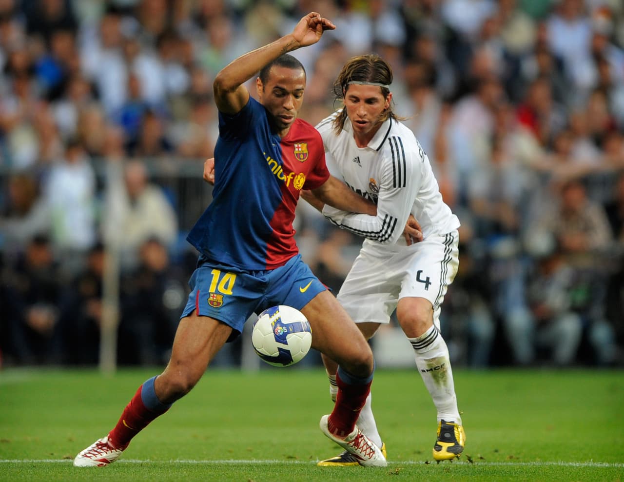 Al 14’ los locales abrieron el marcador. Sergio Ramos descolgó por la banda derecha y puso el balón en el punto penal para que Higuaín rematara sin presión alguna.