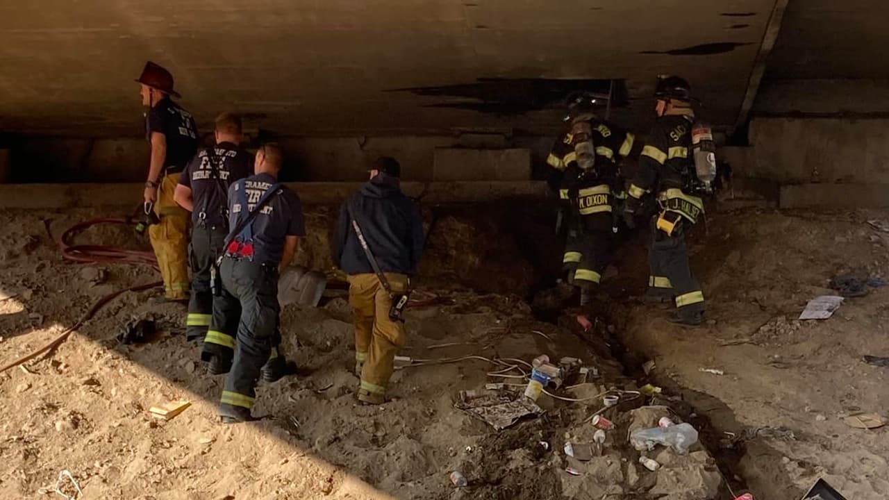 Los Bomberos de Sacramento fueron llamados el domingo, 26 de septiembre, por la mañana para apagar 
<a href="https://www.facebook.com/143508452345027/posts/5016167078412449" target="_blank">un incendio en la carretera 160</a>.