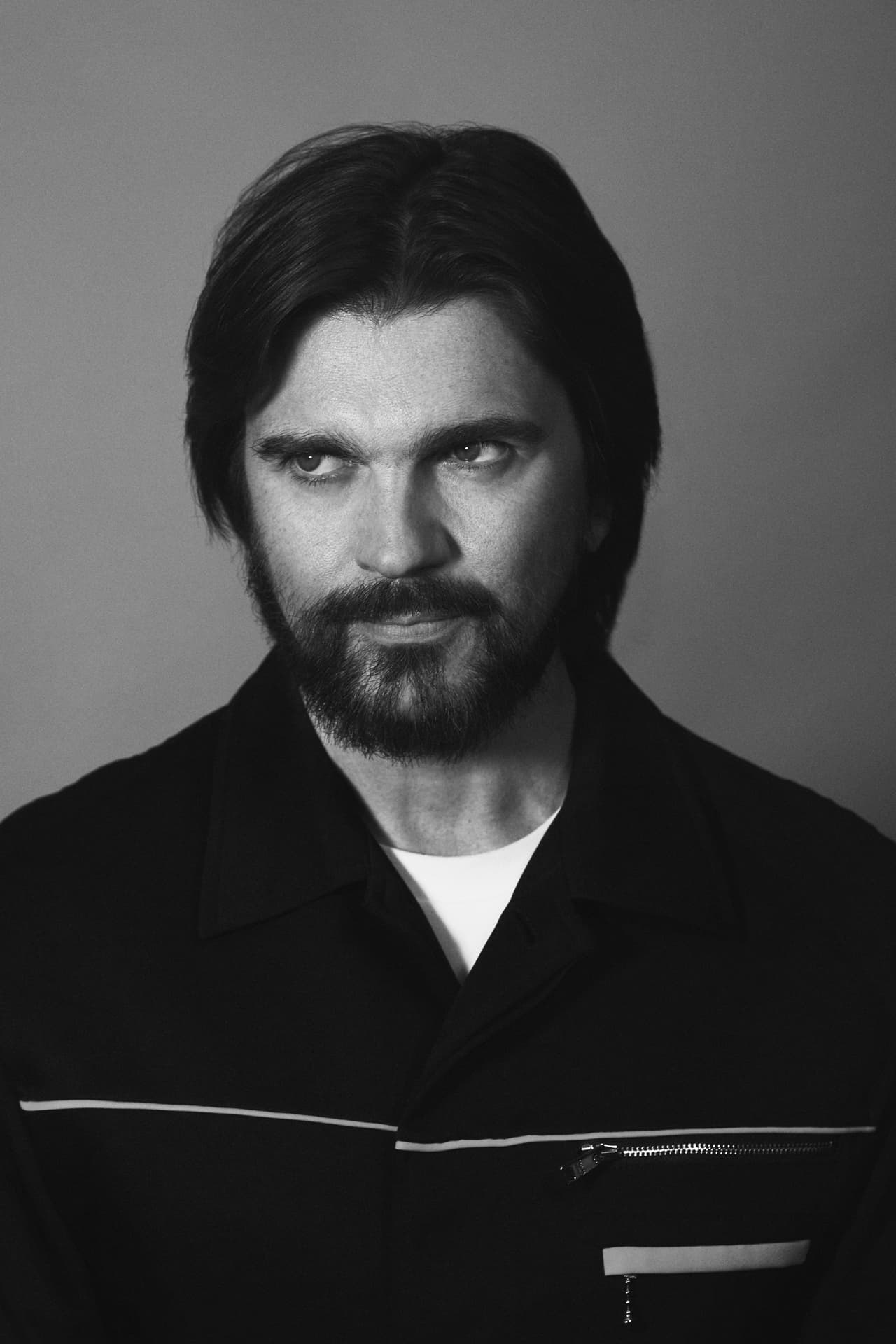 El cantautor colombiano 
<b>Juanes</b>, receptor del reconocimiento especial 
<b><a href="https://www.univision.com/shows/latin-grammy/la-academia-latina-de-la-grabacion-nombra-a-juanes-persona-del-ano-2019">Persona del Año 2019</a></b>, estará interpretando algunos temas de su icónico repertorio. Juanes tiene tres nominaciones al Latin GRAMMY 2019. Dos en la categoría de Grabación del año, por 'Querer mejor y por 'La Plata'; la tercera es por la Canción del año, con 'Querer mejor'.