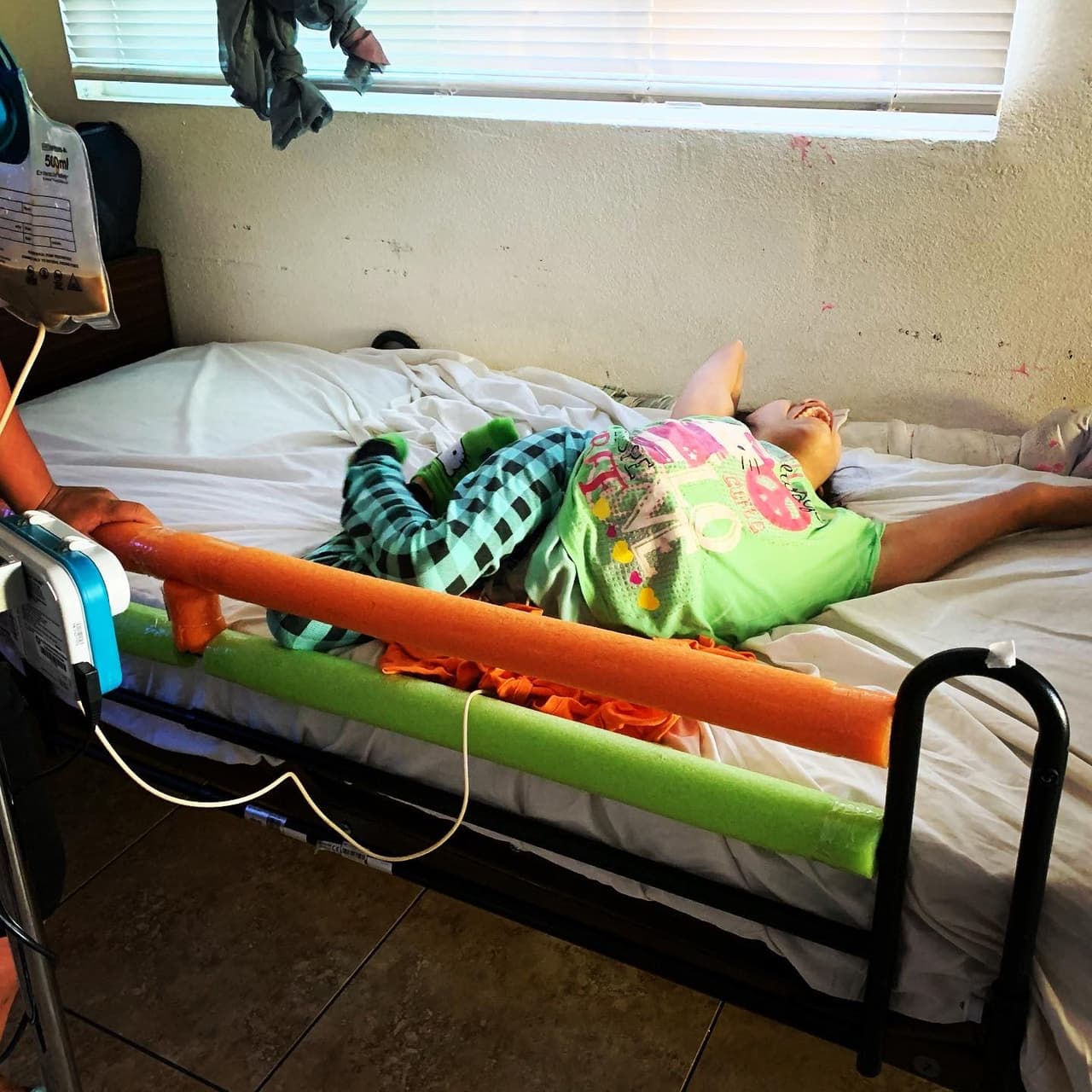 Kimberly tiene visitas médicas constantes en diferentes ciudades del sur del California, y su madre usaba ese camión para transportarla.