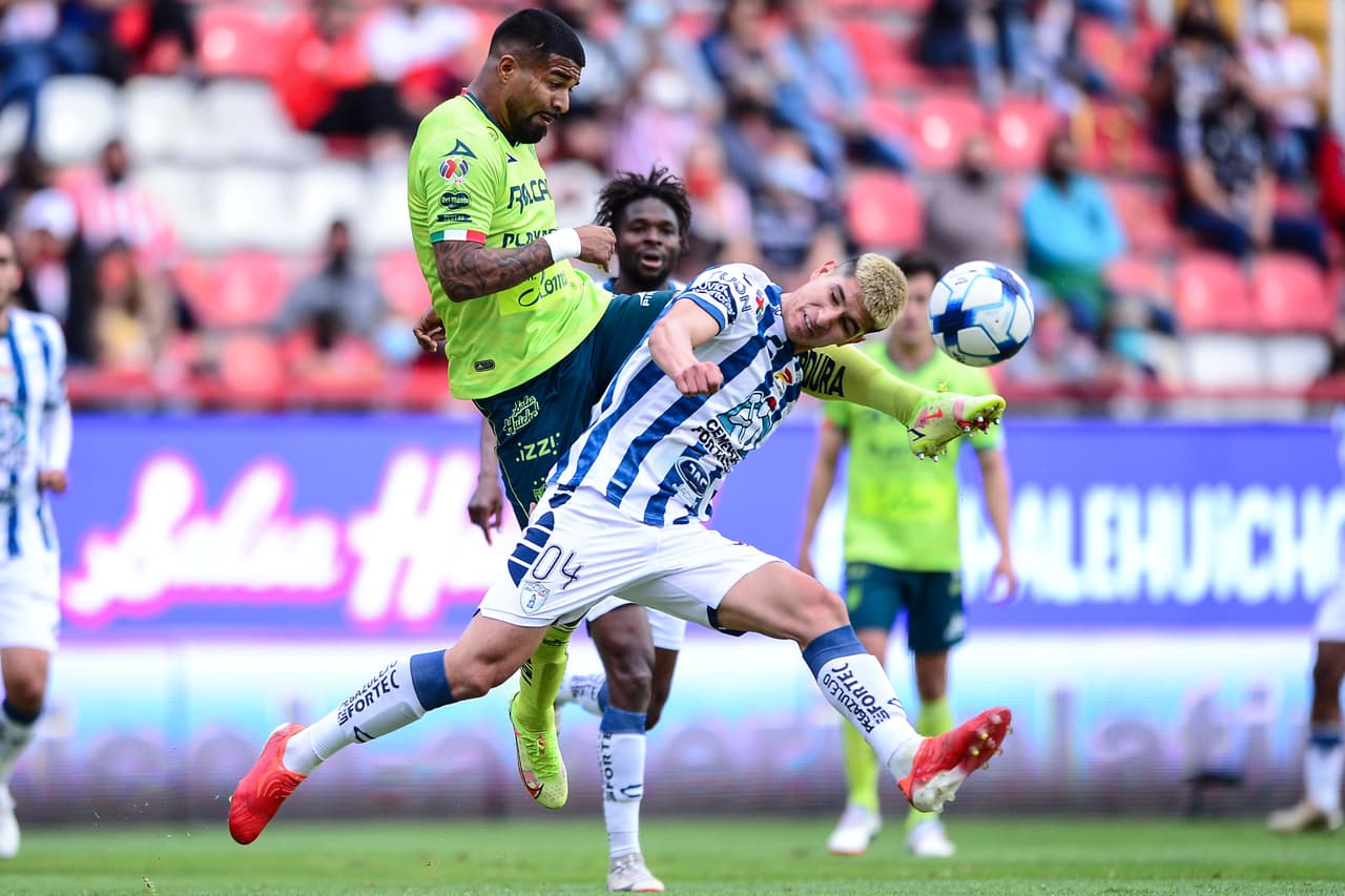 Pachuca controla el partido de principio a fin y pasan por encima de los Hidrorayos con una goleada de 1-3.