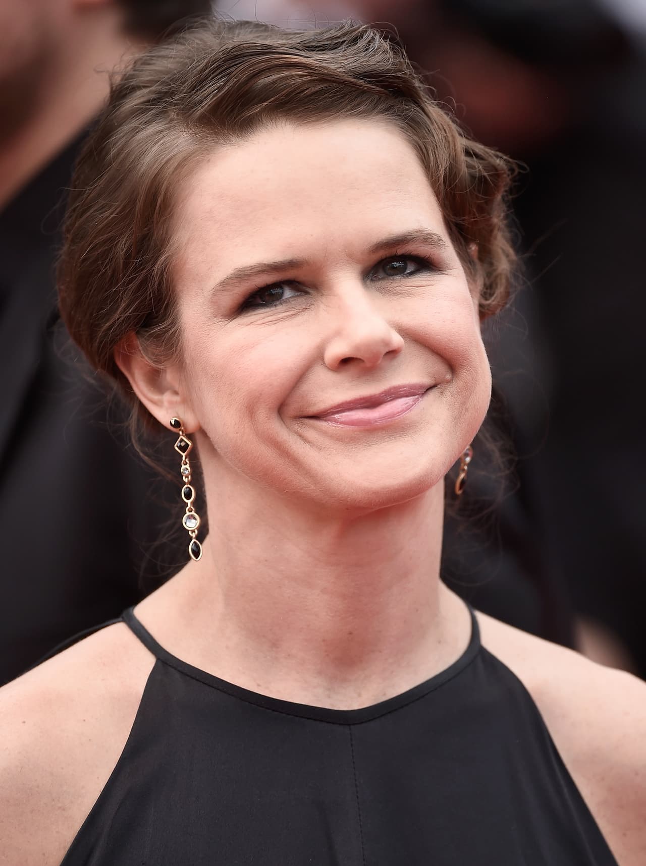 ¿Te gustó su look?