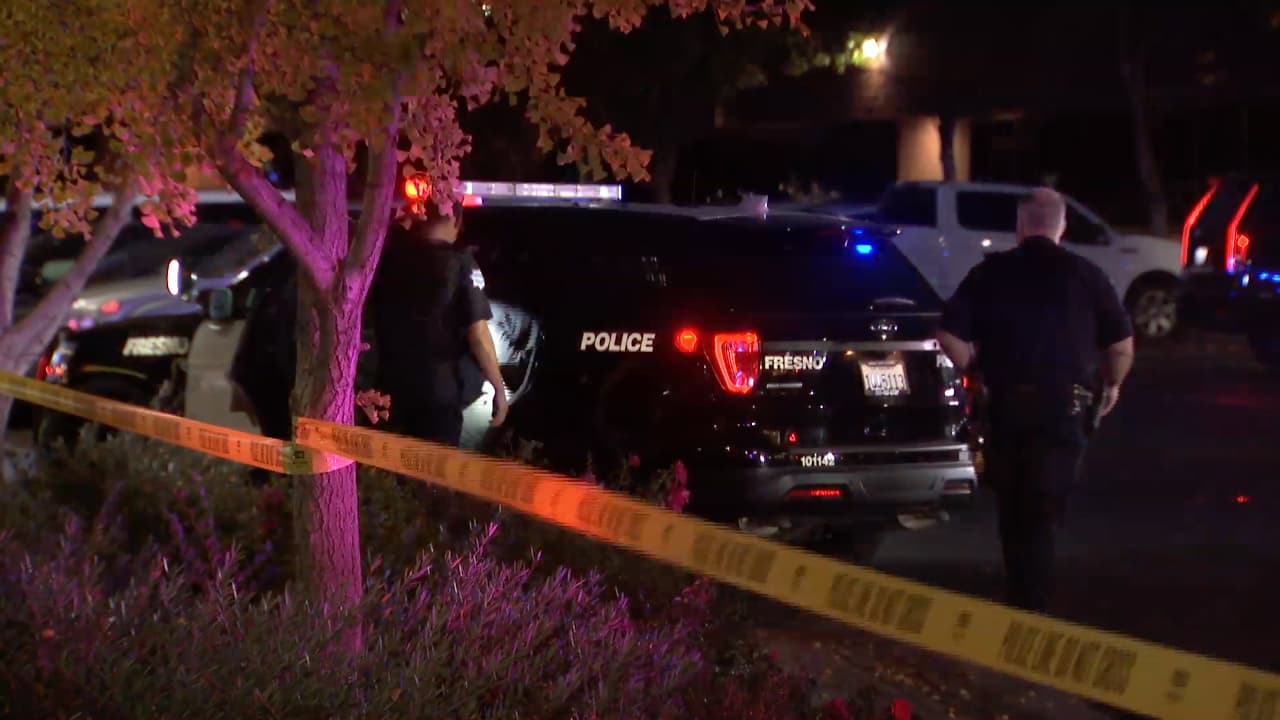 La Policía arresta a un hombre por atacar a otro con una espada en el noroeste de Fresno