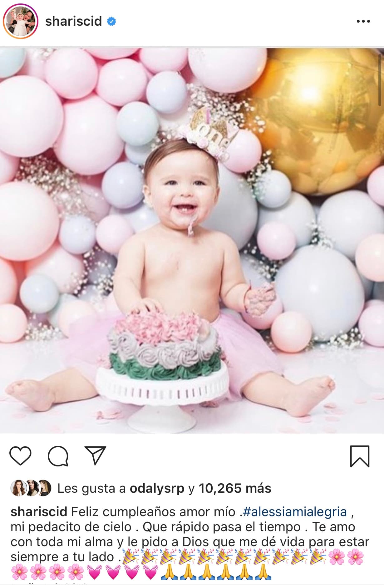 La pareja ya tiene una hija, 
<b><a href="https://www.univision.com/famosos/la-disimulada-forma-en-que-alessia-la-nieta-de-sharis-cid-se-lleva-la-comida-y-disfruta-su-primer-elote-video" target="_blank">Alessia</a></b>, quien nació el 7 de diciembre de 2018 y resalta por su gran parecido con su padre y abuelo paterno. 
<br>