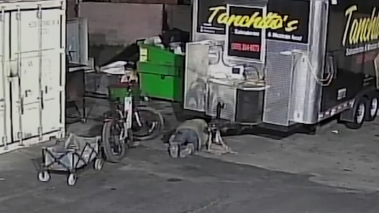 Roban generador a restaurante mexicano en San José
