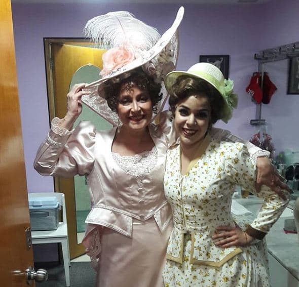 "[...] Agradecer la vida, lo que se tiene, lo que recibimos, lo que puedes dar. Entonces, agradecer eso es algo que a mí me hace inmensamente feliz", enfatizó la actriz.