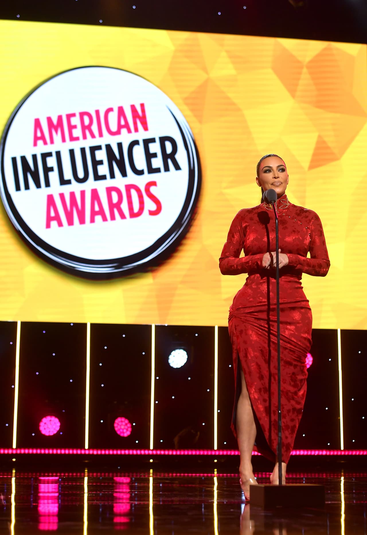 "Esa es una broma enferma que alguien tuiteó como una historia falsa de Instagram que
<b>nunca publiqué</b>”, agregó.