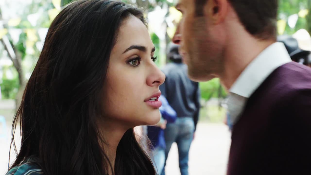 Sin embargo, él le aclaró que
<b> </b>no podía amarla
<b> </b>y se marchó dejándole el corazón partido. Por su parte, Jimena le advirtió a Adela que Miguel no estaría con ella.