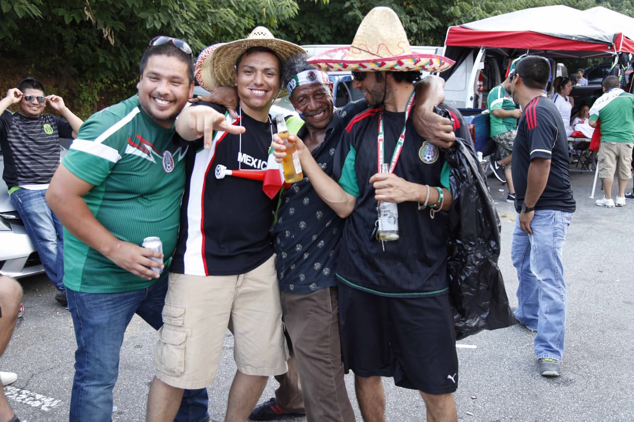 Atlanta vivió la fiesta de las semifinales de la Copa Oro 2015 con los duelos Estados Unidos vs. Jamaica y México vs. Panamá.