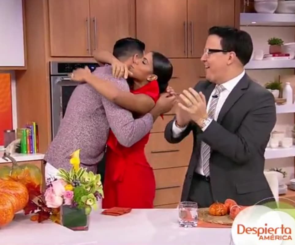 En Despierta América lo recibieron con los brazos abiertos y lo felicitaron por haber cumplido un sueño más.