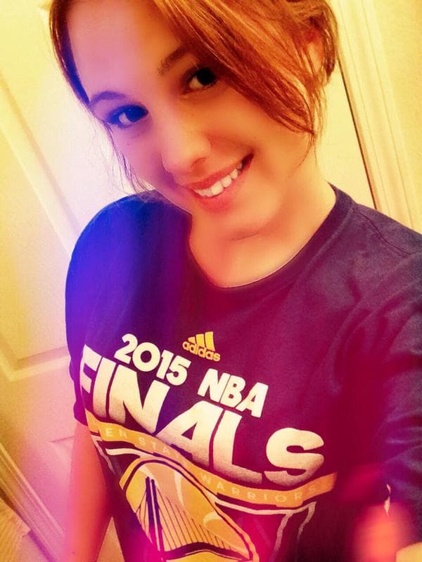 Fans muestran su apoyo a los Warriors