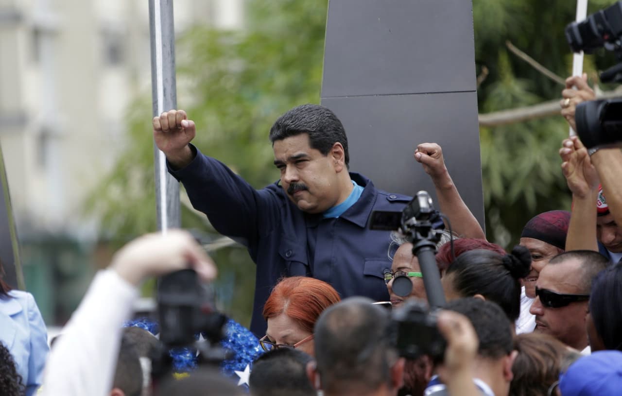 Maduro admite que la revolución chavista está atascada