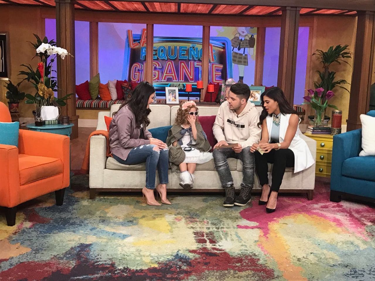 La pequeña Briany nos visitó para contarnos todo sobre los Pequeños Gigantes.