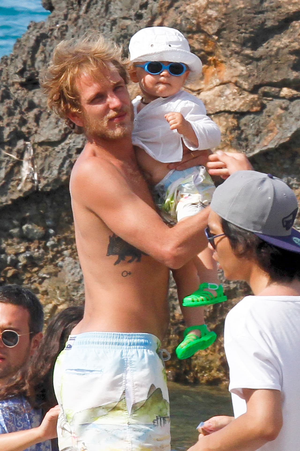 Sasha nació el 21 de marzo de 2013 y actualmente tiene 4 años de edad.