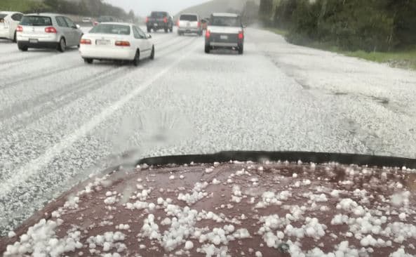 En 1887, casi 4 pulgadas de nieve cayeron sobre la ciudad de San Francisco y hasta 7 en la zona de Twin Peaks.
