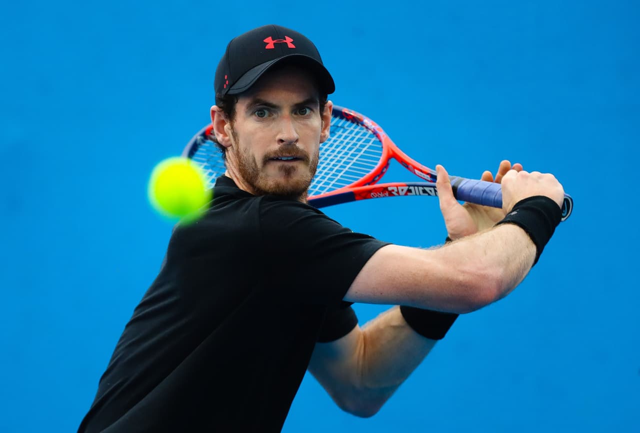Andy Murray rompe inactividad de nueve meses y vuelve al tenis