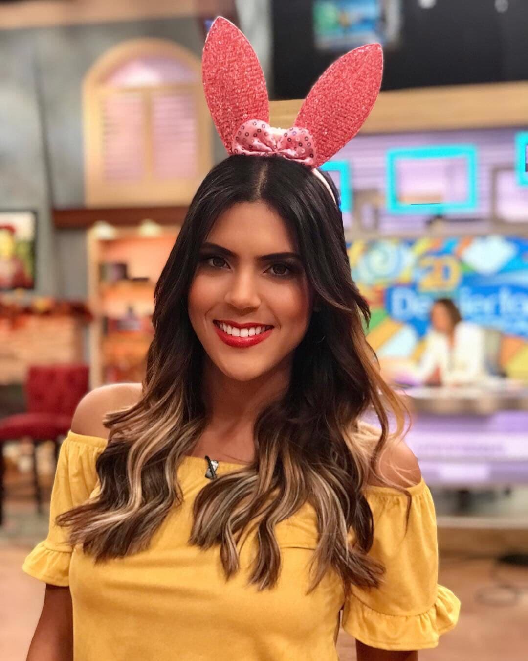 ¿De dónde salió esa conejita? Francisca Lachapel lista para celebrar a los cumpleañeros.