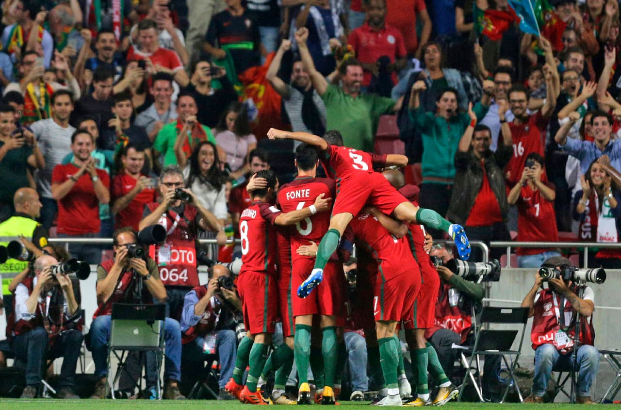 11. Portugal (UEFA) - 5,338,221 seguidores.