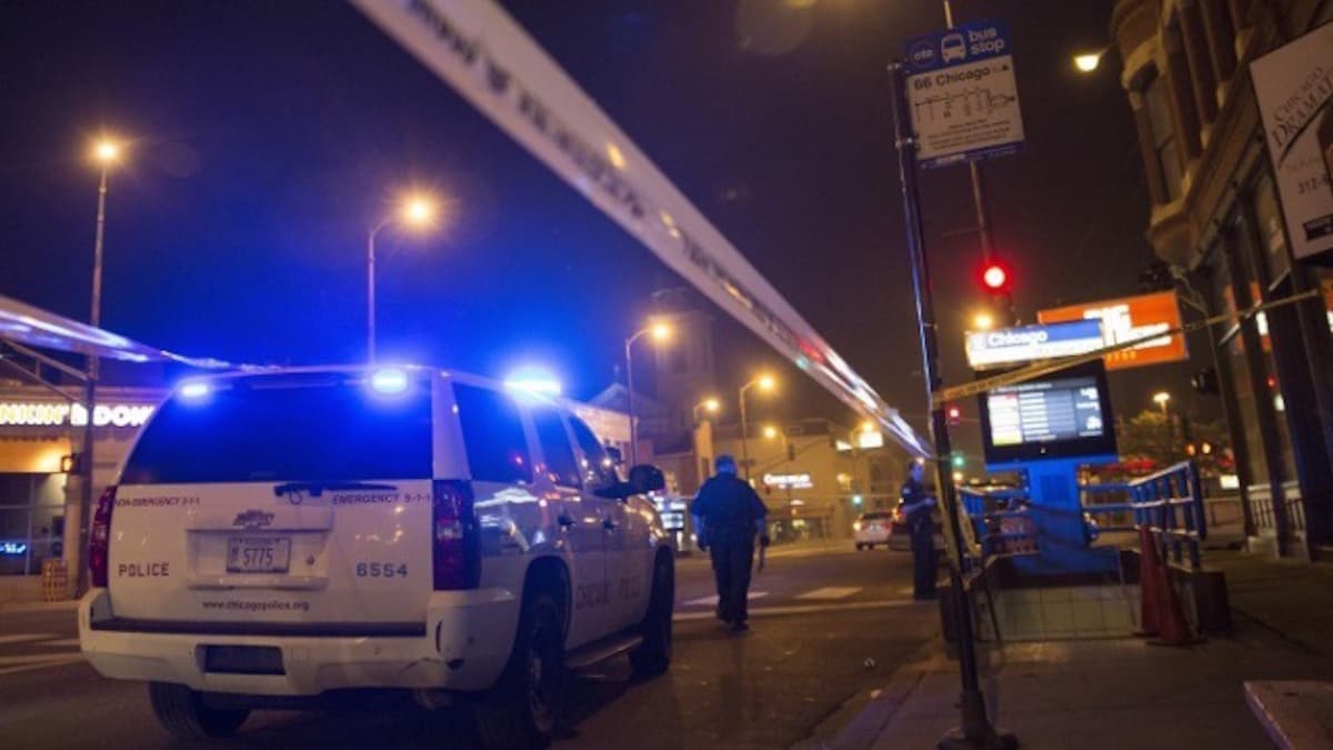 Varios heridos tras tiroteo masivo en Illinois